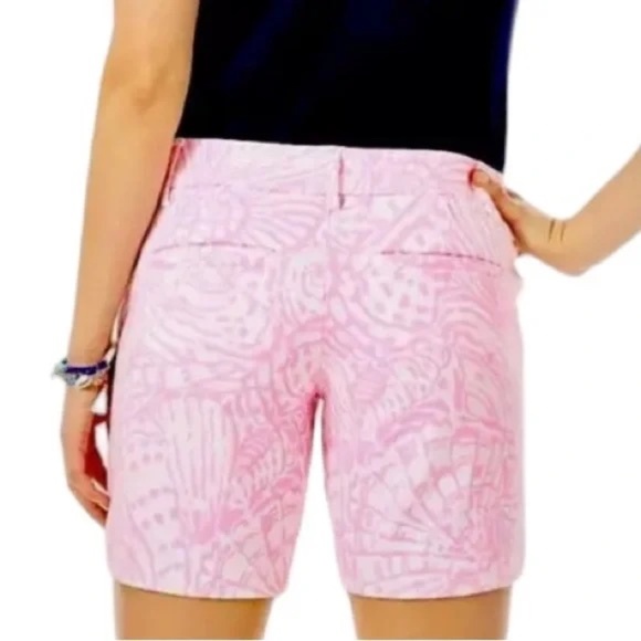 Lilly Pulitzer Pink Patterned Women Shorts - Picture 2 of 7